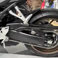 Galleri foto FOTO: Penyegaran Honda CB650R dengan Teknologi Honda E-Clutch