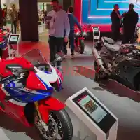 Galleri foto FOTO: Line Up Motor Terbaru Honda di EICMA 2025