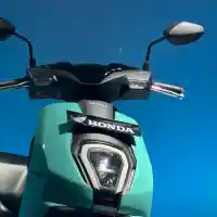 Galleri foto FOTO: Honda ICON e: Motor Listrik untuk Urban Lifestyle