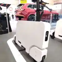 Galleri foto FOTO: Motor Listrik Lipat, Honda Motocompacto di GIIAS 2024