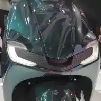 Galleri foto GALERI: Paduan Dua Warna Keren di New Honda Stylo 160 ABS