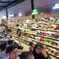 Galleri foto FOTO: Pameran Apparel dan Aksesoris Motor, IMHAX 2024