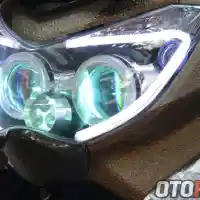 Galleri foto Modifikasi Yamaha NMax 2015, Juara Kontes Pengusung Cat Unik