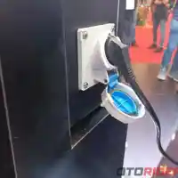 Galleri foto GALERI: Ion M1-S, Motor Listrik Kaya Fitur! 