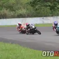 Galleri foto Galeri Foto: Gelaran Balap Seri ke-4 Sentul 2016