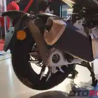 Galleri foto GALERI: Lebih Dekat Dengan Skuter Kekar Italjet Dragster 200