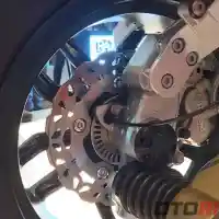 Galleri foto GALERI: Lebih Dekat Dengan Skuter Kekar Italjet Dragster 200