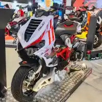 Galleri foto FOTO: Italjet Dragster Gresini Edition, Cuma Ada 75 Unit Di Seluruh Dunia!