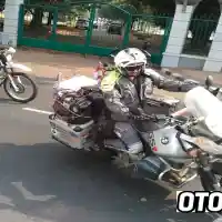 Galleri foto Galeri: Jeffrey Polnaja Konvoy di Ibu Kota Bareng Bikers