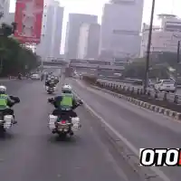 Galleri foto Galeri: Jeffrey Polnaja Konvoy di Ibu Kota Bareng Bikers