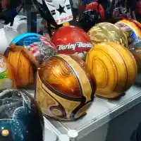 Galleri foto Galeri Foto: Jakarta Helmet Exhibition 2017 Sukses Disesaki Pemburu Helm Berkualitas