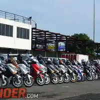 Galleri foto Galeri Foto Serunya Ultah Pertama JMO di Yamaha Sunday Race