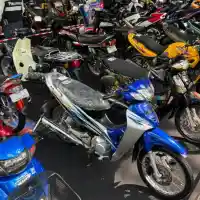 Galleri foto FOTO: 21 Tahun Terawat, Honda Karisma X 125 Ini Masih Orisinal dan Mulus