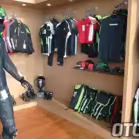 Galleri foto Galeri Foto : Booth Kawasaki di GIIAS 2015