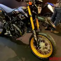 Galleri foto GALERI: Kawasaki KLX230SM, Supermoto 230 cc Seharga Rp 54 Jutaan