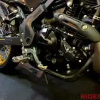 Galleri foto GALERI: Kawasaki KLX230SM, Supermoto 230 cc Seharga Rp 54 Jutaan