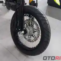 Galleri foto GALERI: Kawasaki New KLX150SM 2024, Pengganti D-Tracker 150