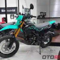 Galleri foto GALERI: Kawasaki New KLX150SM 2024, Pengganti D-Tracker 150