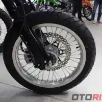 Galleri foto GALERI: Kawasaki New KLX150SM 2024, Pengganti D-Tracker 150