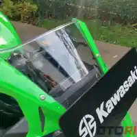 Galleri foto GALERI: Kawasaki Ninja ZX-4RR, Beda Tipis Dari ZX-25RR