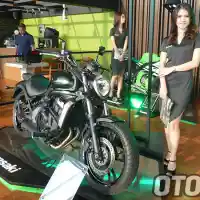 Galleri foto Galeri Foto : Booth Kawasaki di GIIAS 2015