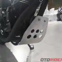 Galleri foto Spek Lengkap Kawasaki W175TR (20 Foto)