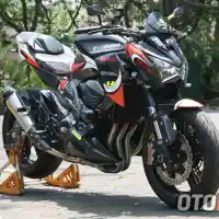 Galleri foto Kawasaki Z800 Pelek Rotobox, Tetap Nyaman Sedap Dipandang
