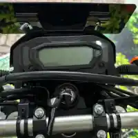 Galleri foto FOTO: Kawasaki KLX230 Sherpa Tampil Lebih Tangguh dengan Fitur Baru