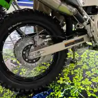 Galleri foto FOTO: Kawasaki KLX230 Sherpa Tampil Lebih Tangguh dengan Fitur Baru
