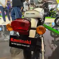 Galleri foto Tetap Tenang! Ini Tips Aman Berkendara di Kemacetan dengan Sepeda Motor