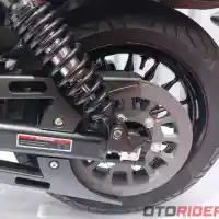 Galleri foto GALERI: Punya Tampang Gahar, Ini Detail Tampilan Keeway V252C