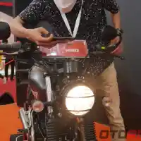 Galleri foto GALERI: Keeway SCR 250V, Motor Scrambler Mesin V-Twin Galleri foto GALERI: Keeway SCR 250V, Motor Scrambler Mesin V-Twin