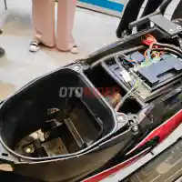 Galleri foto FOTO: Kloningan Honda Supra X 125 Jadul Bertenaga Listrik