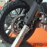 Galleri foto GALERI: Motor Petualang Baru KTM 390 Adventure (22 Foto)