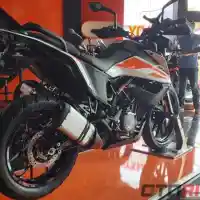 Galleri foto GALERI: Motor Petualang Baru KTM 390 Adventure (22 Foto)