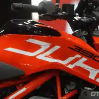 Galleri foto Komparasi Spek KTM Duke 250 VS Duke 390, Ini Perbedaannya Galleri foto Komparasi Spek KTM Duke 250 VS Duke 390, Ini Perbedaannya