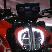 Galleri foto Komparasi Spek KTM Duke 250 VS Duke 390, Ini Perbedaannya Galleri foto Komparasi Spek KTM Duke 250 VS Duke 390, Ini Perbedaannya