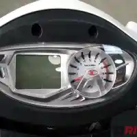 Galleri foto GALERI: Skutik Mungil dengan Tampang Anti Mainstream, Kymco GP125i