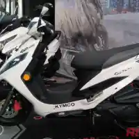 Galleri foto GALERI: Skutik Mungil dengan Tampang Anti Mainstream, Kymco GP125i