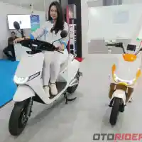 Galleri foto GALERI: Desain Modern, Intip Lebih Dekat Tampilan Kymco Mo One