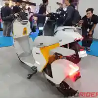 Galleri foto GALERI: Desain Modern, Intip Lebih Dekat Tampilan Kymco Mo One