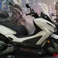 Galleri foto GALERI: Maxi Skuter Kymco X-Town 250i Seharga Rp 60 Jutaan