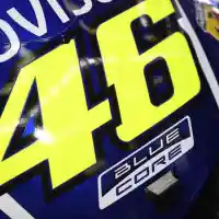 Galleri foto Logo BLUE CORE Nempel di Tunggangan Rossi dan Lorenzo