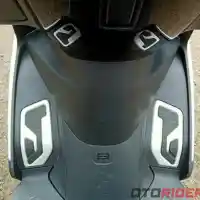 Galleri foto GALERI: Detail Tampilan Motor Listrik CFMoto, Zeeho AE8