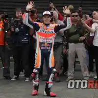 Galleri foto Galeri Foto: Marc Marquez Rayakan Gelar Juara Dunia di Indonesia 