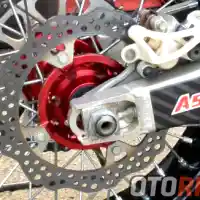 Galleri foto Modifikasi Honda CRF450, Ubahan Ringan Bahan Latihan