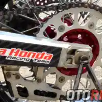 Galleri foto Modifikasi Honda CRF450, Ubahan Ringan Bahan Latihan