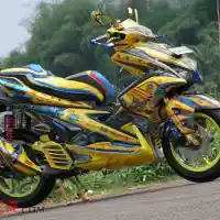 Galleri foto Modifikasi Yamaha Aerox 155 VVA 2017, Praktis Jadi Bumble Bee