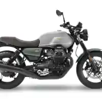 Galleri foto GALERI: Moto Guzzi New V7 Stone dan V85 TT Centenario Limited Edition