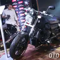 Galleri foto Galeri: Peluncuran Aprilia dan Moto Guzzi 